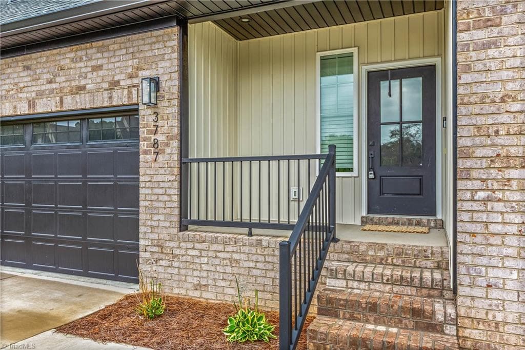 Stick/Site Built at 3787 Peony Way, Clemmons NC 27012, Clemmons, photo 2 of 29
