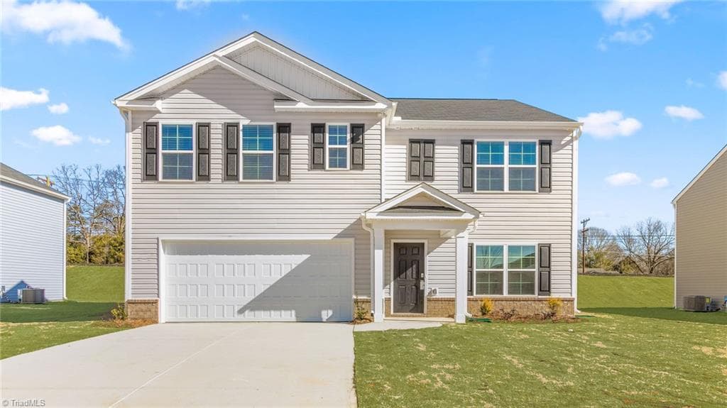 135 Greenbrier Way, Stoneville NC 27048
