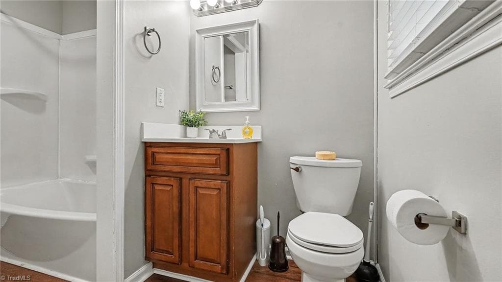 Stick/Site Built at 133 Enterprise Court, Lexington NC 27295, photo 15 of 26