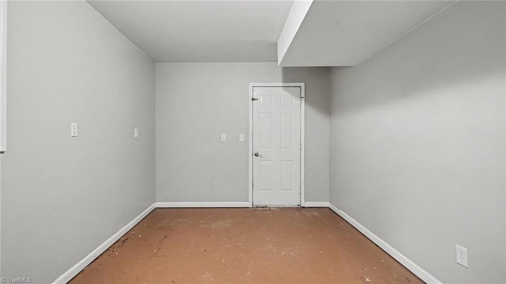 Stick/Site Built at 133 Enterprise Court, Lexington NC 27295, photo 21 of 26