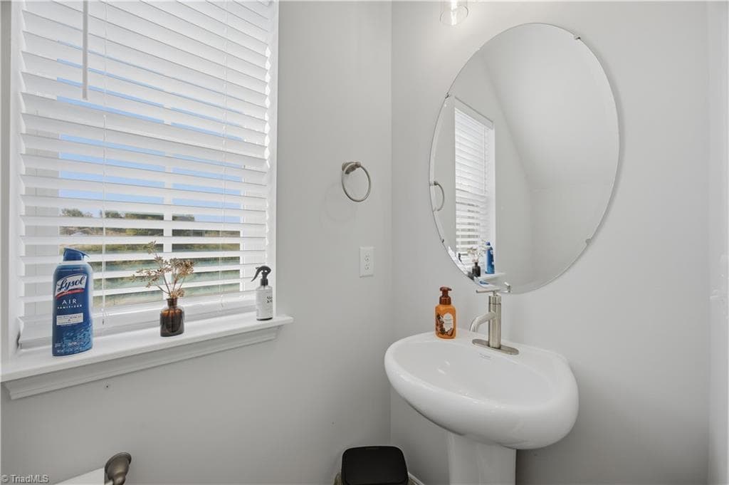 Stick/Site Built at 4091 Stallion Street, High Point NC 27265, High Point, photo 11 of 94