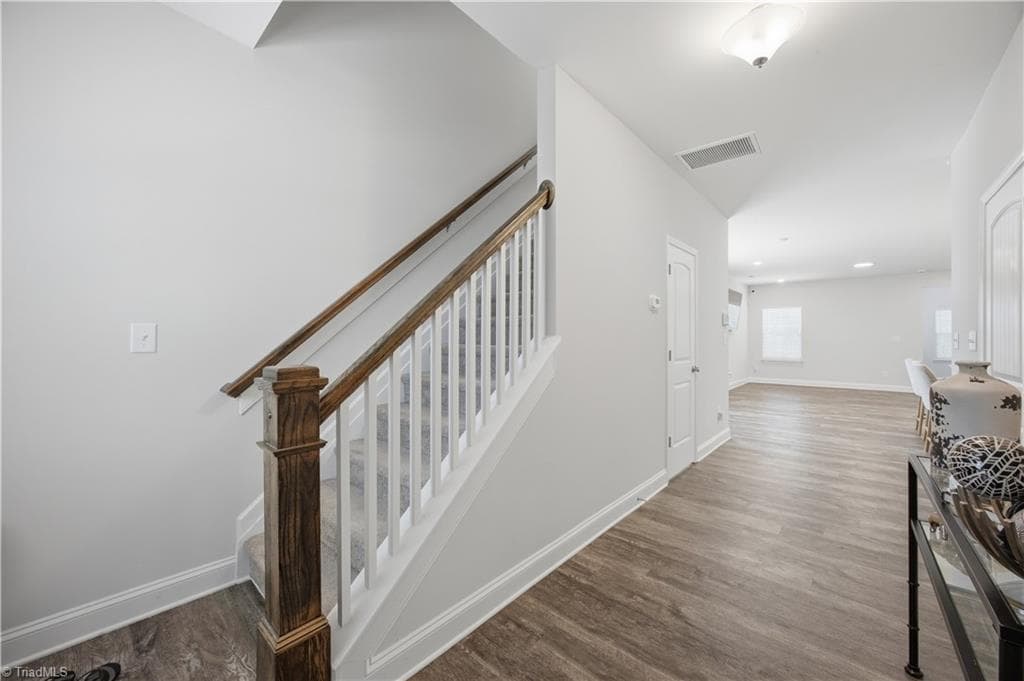 Stick/Site Built at 4091 Stallion Street, High Point NC 27265, High Point, photo 9 of 94