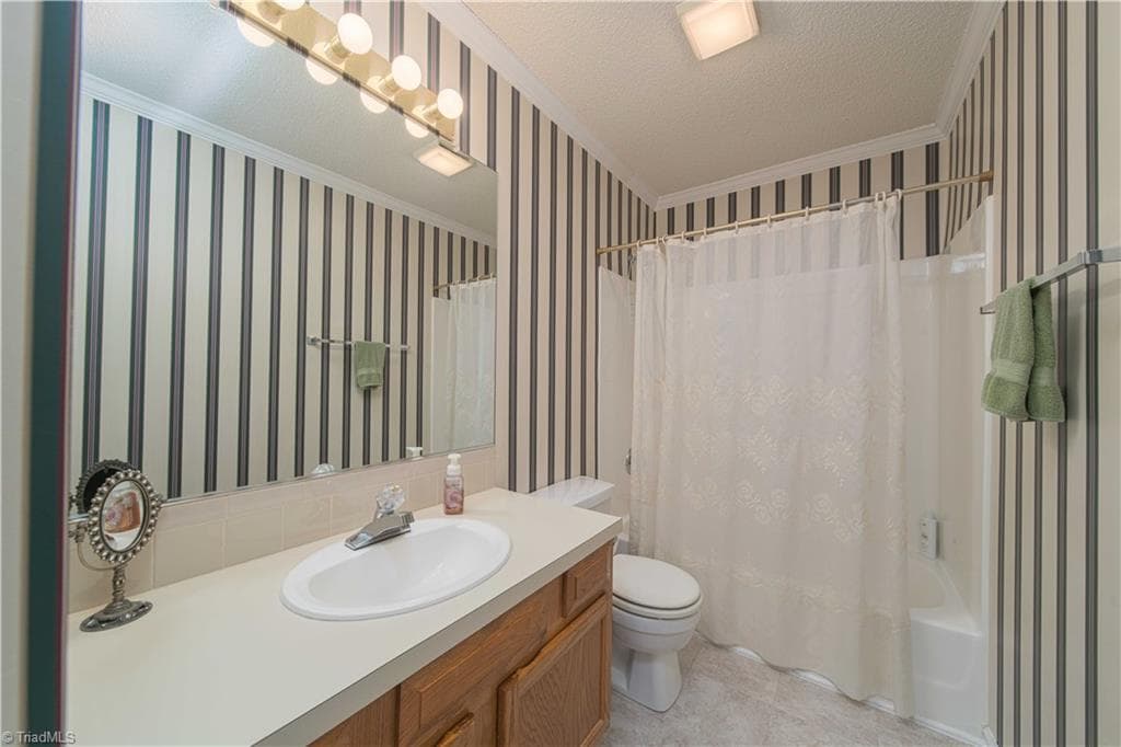 Stick/Site Built at 652 Lantern Ridge Drive, Winston-Salem NC 27104, photo 14 of 24