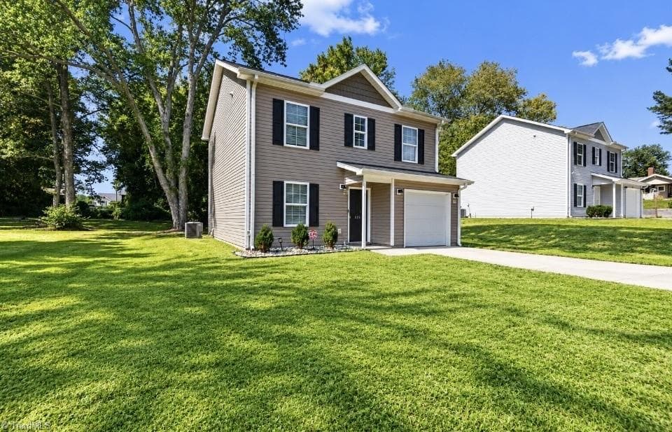 Stick/Site Built at 624 Grand Street, High Point NC 27260, photo 2 of 23