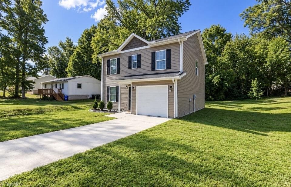 Stick/Site Built at 624 Grand Street, High Point NC 27260, photo 22 of 23