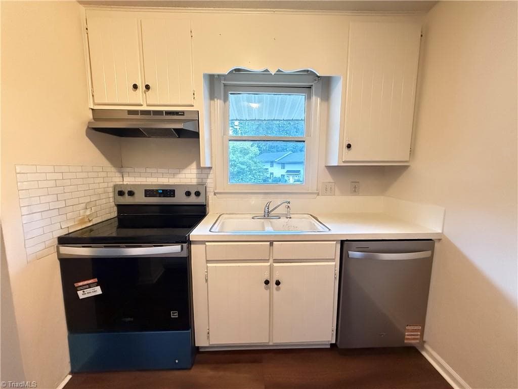 Stick/Site Built at 919 Ridge Court # 155, Winston-Salem NC 27107, Winston-Salem, photo 9 of 36