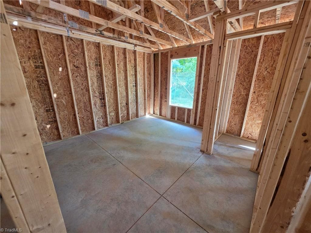 Stick/Site Built at 1005 Cassell Street, High Point NC 27260, photo 4 of 4