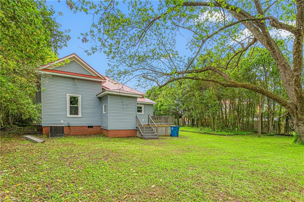 Stick/Site Built at 429 Asheboro Street, Liberty NC 27298, Liberty, photo 36 of 50