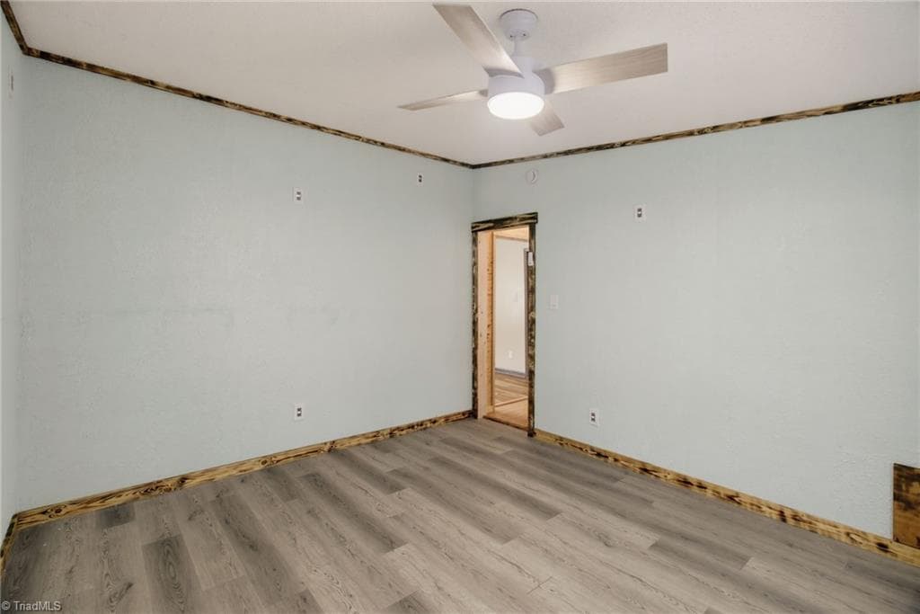 Manufactured Home at 202 Pond Trail, Reidsville NC 27320, Reidsville, photo 37 of 54