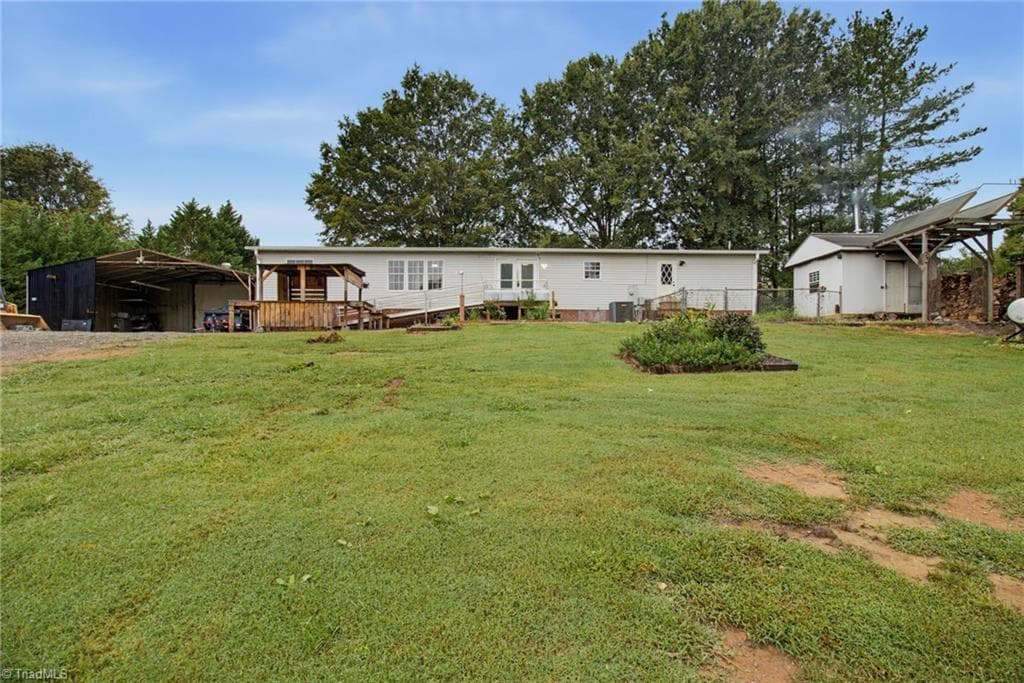 Manufactured Home at 202 Pond Trail, Reidsville NC 27320, Reidsville, photo 49 of 54