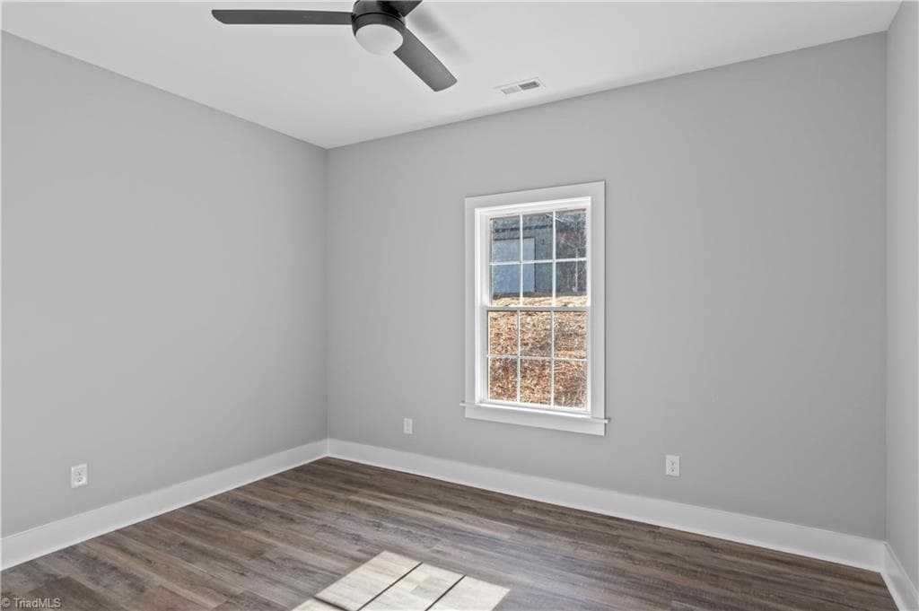 Stick/Site Built at 2328 Summerlin Street, Winston-Salem NC 27103, Winston-Salem, photo 24 of 34