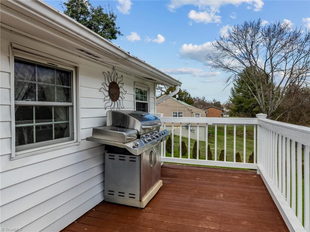 Stick/Site Built at 911 Banner Street, Mount Airy NC 27030, Mount Airy, photo 39 of 58