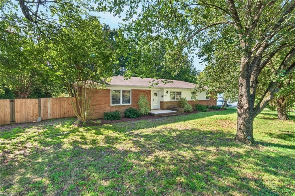 2308 Edgewood Avenue, Burlington NC 27215