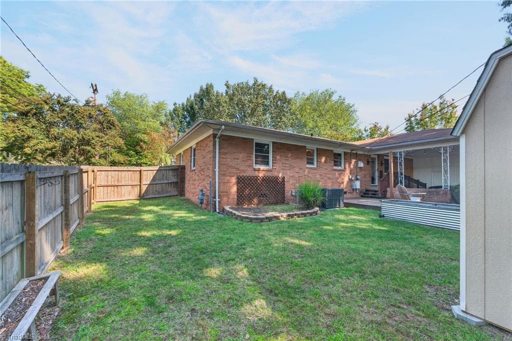 Stick/Site Built at 2308 Edgewood Avenue, Burlington NC 27215, Burlington, photo 20 of 21