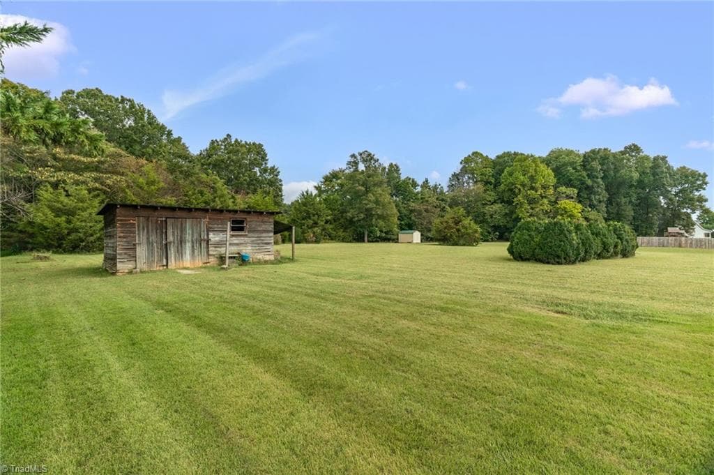 Stick/Site Built at 553 E Ridge Avenue, Liberty NC 27298, Liberty, photo 31 of 39