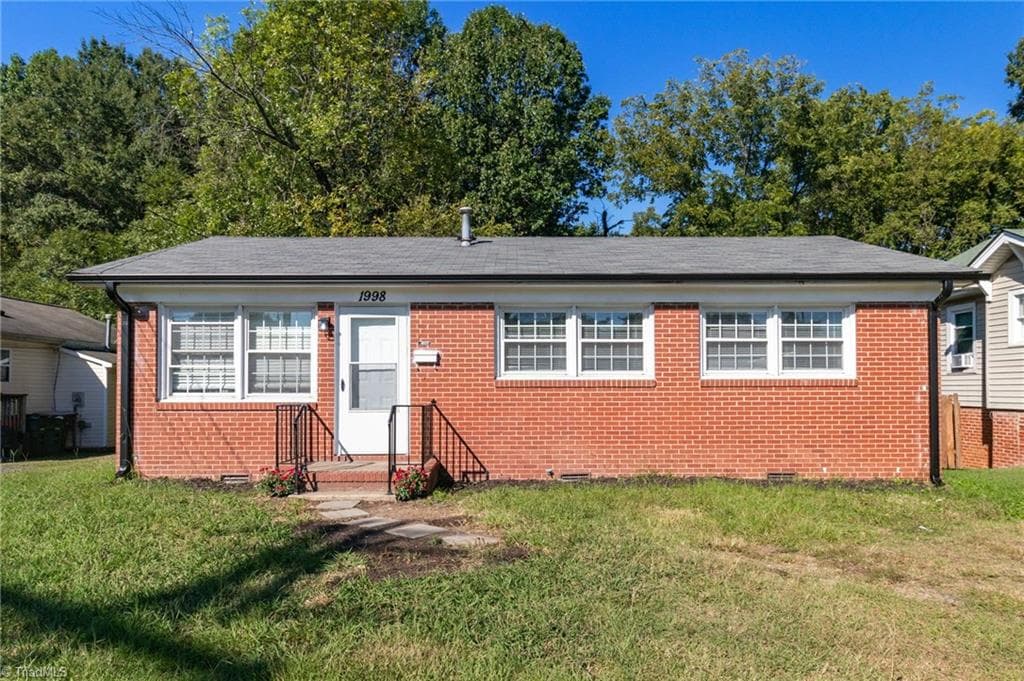 Stick/Site Built at 1998 Freeman Mill Road, Greensboro NC 27406, photo 2 of 37