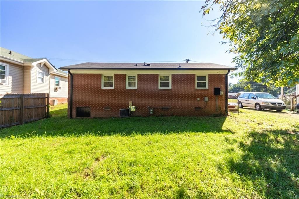 Stick/Site Built at 1998 Freeman Mill Road, Greensboro NC 27406, photo 33 of 37