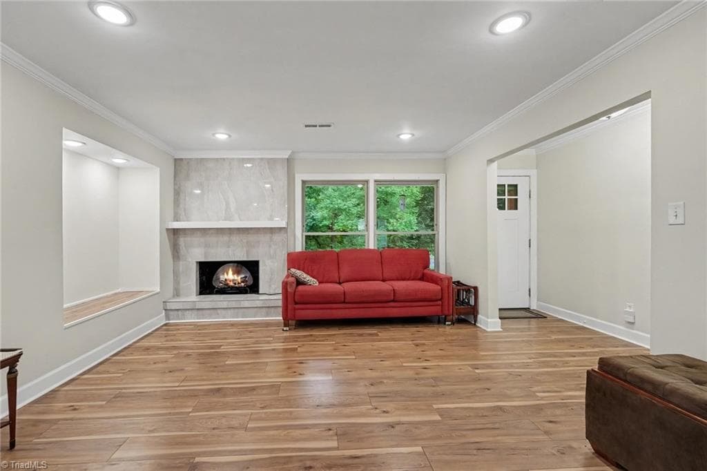 Stick/Site Built at 5107 Grandover Parkway, Greensboro NC 27407, photo 6 of 29