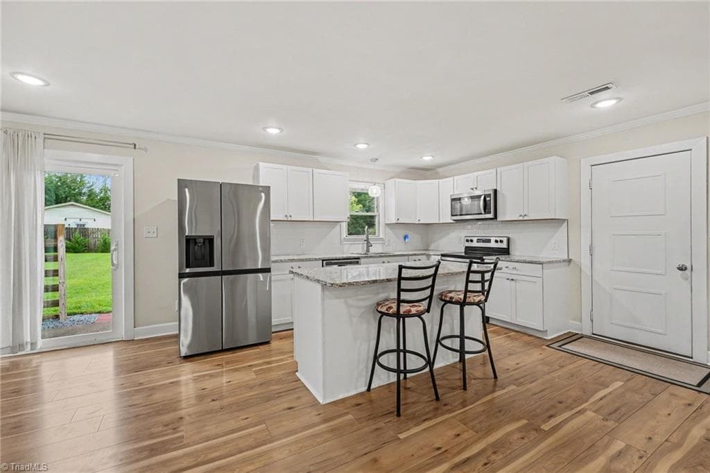 Stick/Site Built at 5107 Grandover Parkway, Greensboro NC 27407, photo 12 of 29