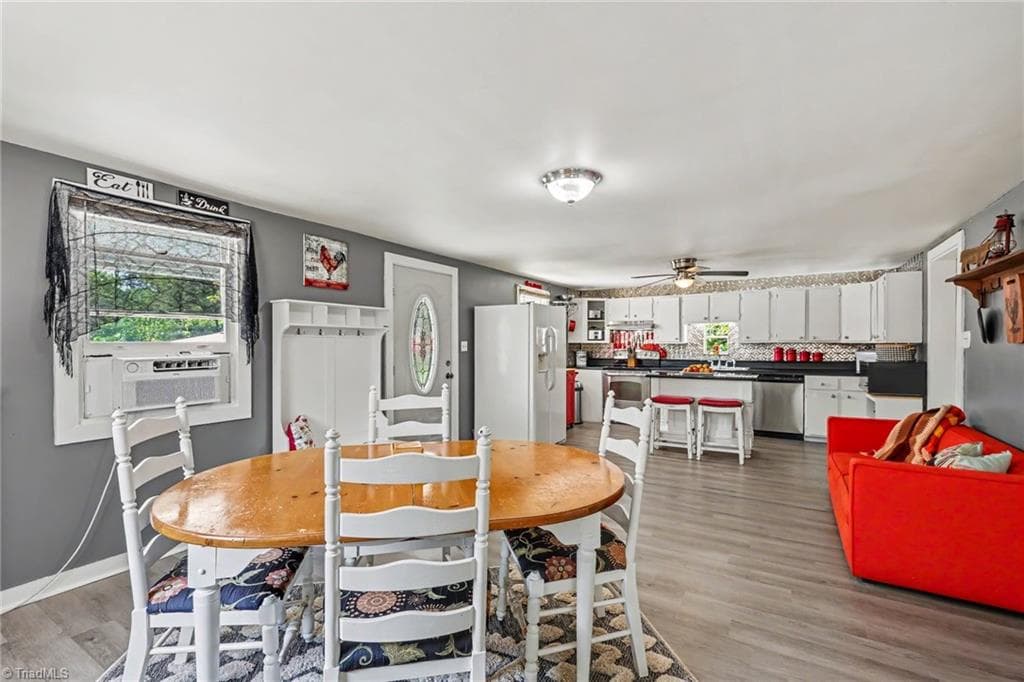 5883 Mendenhall Road, Archdale NC 27263