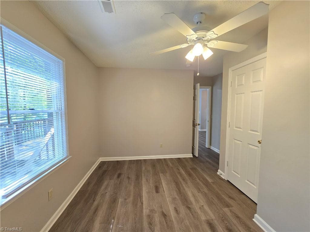 Stick/Site Built at 6509 River Hills Drive, Greensboro NC 27410, photo 16 of 41