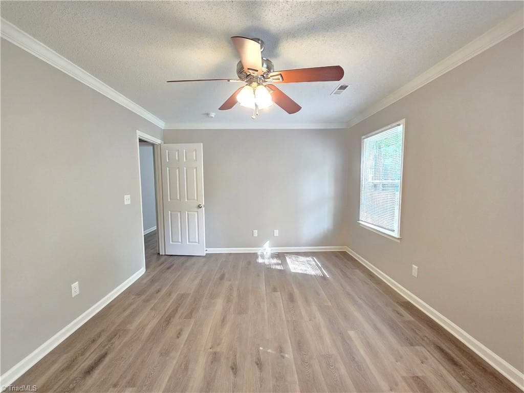 Stick/Site Built at 6509 River Hills Drive, Greensboro NC 27410, photo 5 of 41