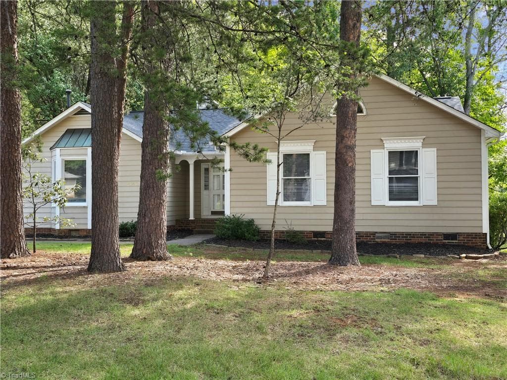 Stick/Site Built at 6509 River Hills Drive, Greensboro NC 27410, photo 39 of 41