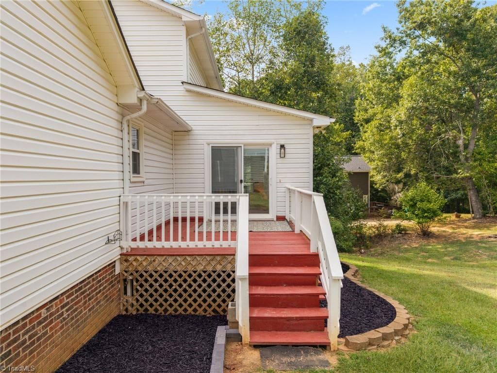 Stick/Site Built at 163 Somerset Drive, Reidsville NC 27320, Reidsville, photo 17 of 96