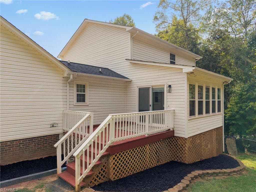Stick/Site Built at 163 Somerset Drive, Reidsville NC 27320, Reidsville, photo 15 of 96