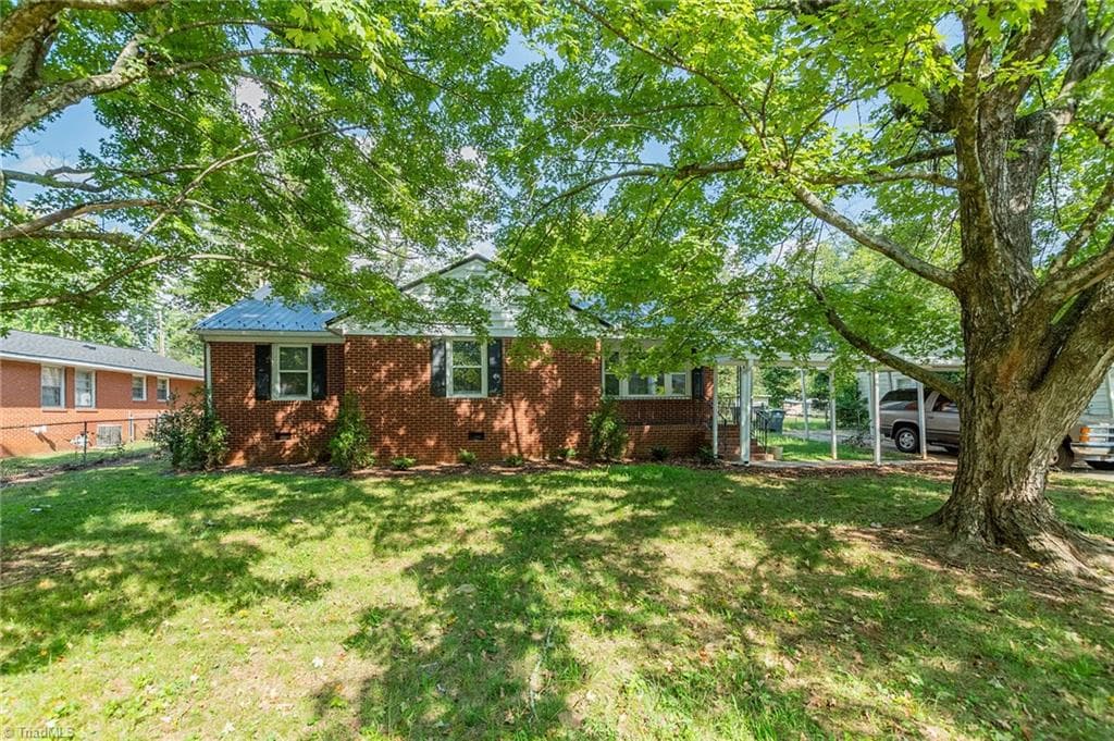 Stick/Site Built at 208 Avondale Drive, Lexington NC 27295, photo 43 of 44