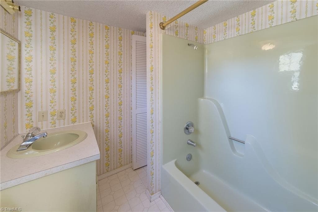 Stick/Site Built at 113 Dexter Street, Kannapolis NC 28081, Kannapolis, photo 15 of 25