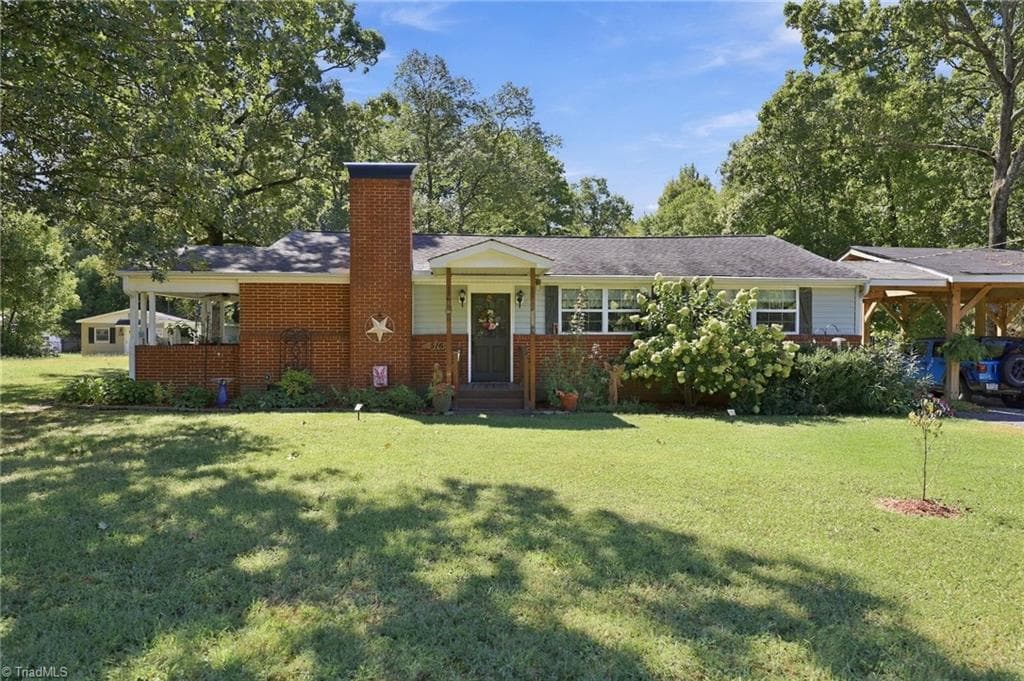 Stick/Site Built at 516 Old Embler Road, Thomasville NC 27360, Thomasville, photo 3 of 54