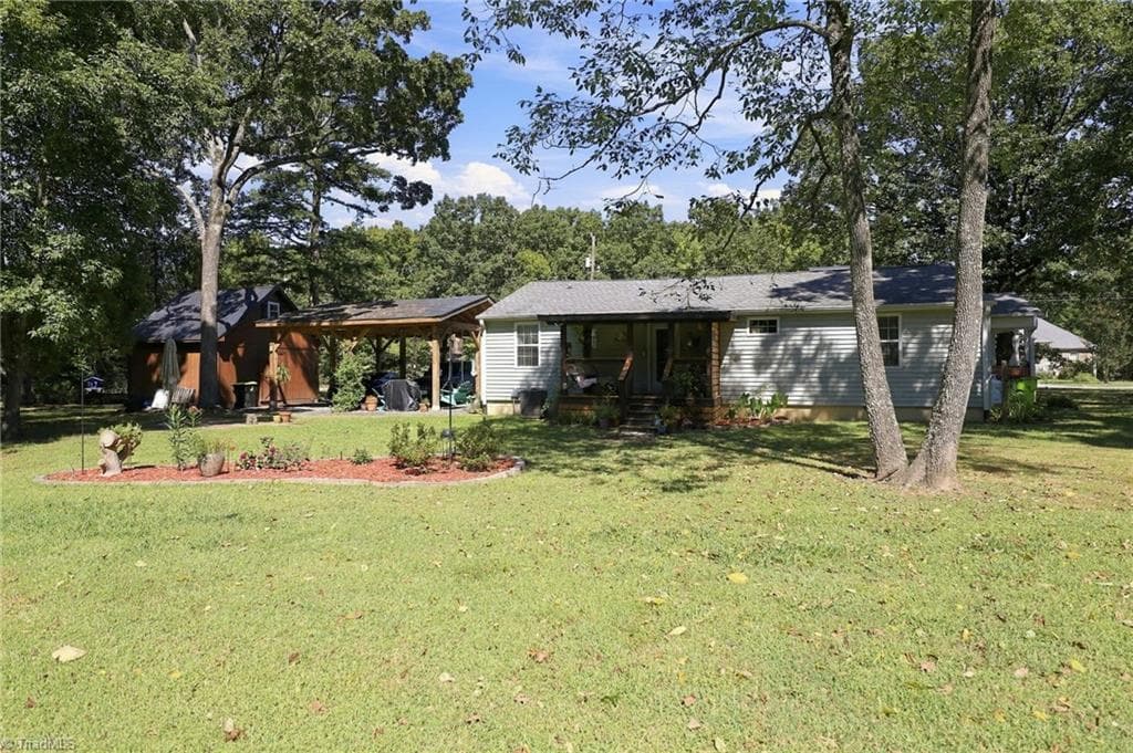 Stick/Site Built at 516 Old Embler Road, Thomasville NC 27360, Thomasville, photo 49 of 54