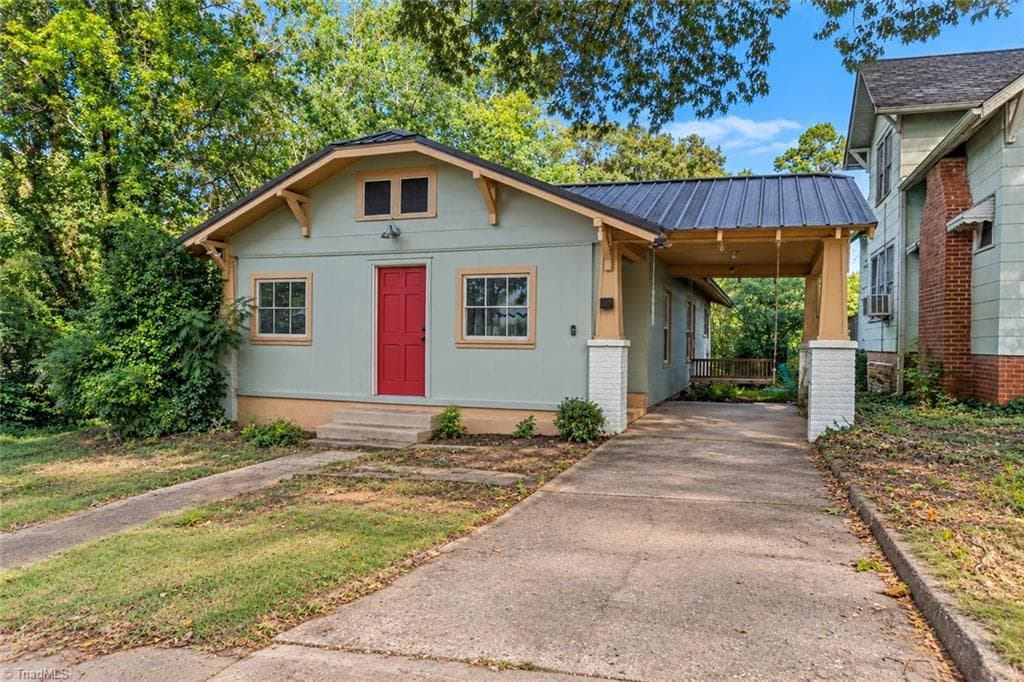 521 Bridges Drive, High Point NC 27262