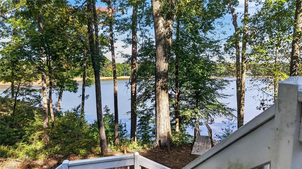 Manufactured Home at 390 lake landing Drive, Salisbury NC 28146, Salisbury, photo 7 of 50