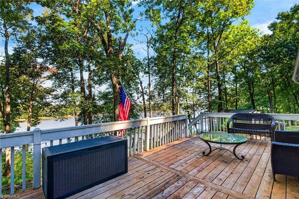 Manufactured Home at 390 lake landing Drive, Salisbury NC 28146, Salisbury, photo 3 of 50