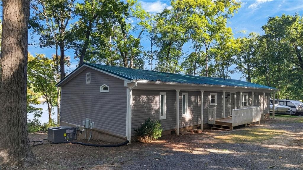 Manufactured Home at 390 lake landing Drive, Salisbury NC 28146, Salisbury, photo 40 of 50