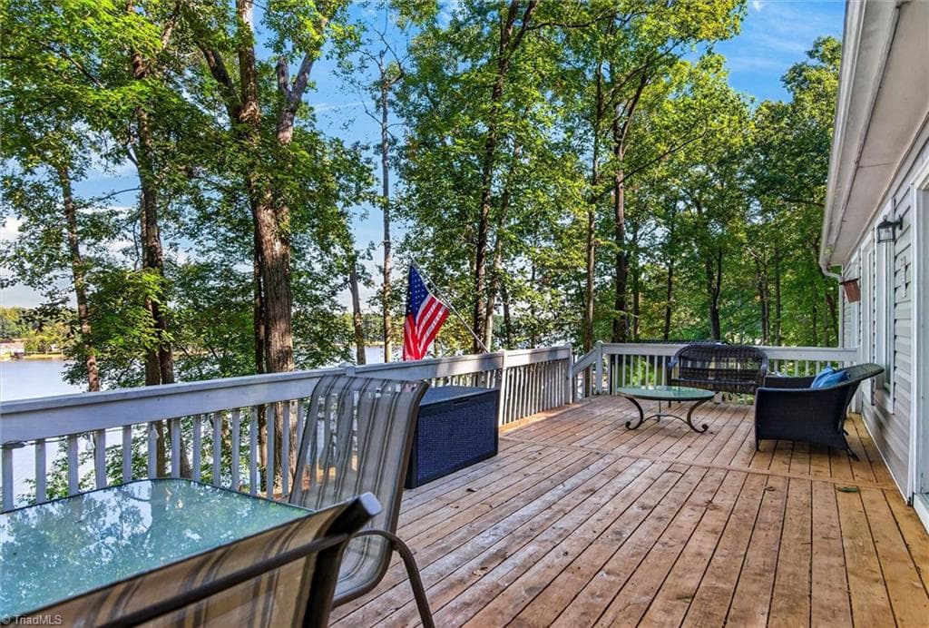 Manufactured Home at 390 lake landing Drive, Salisbury NC 28146, Salisbury, photo 39 of 50