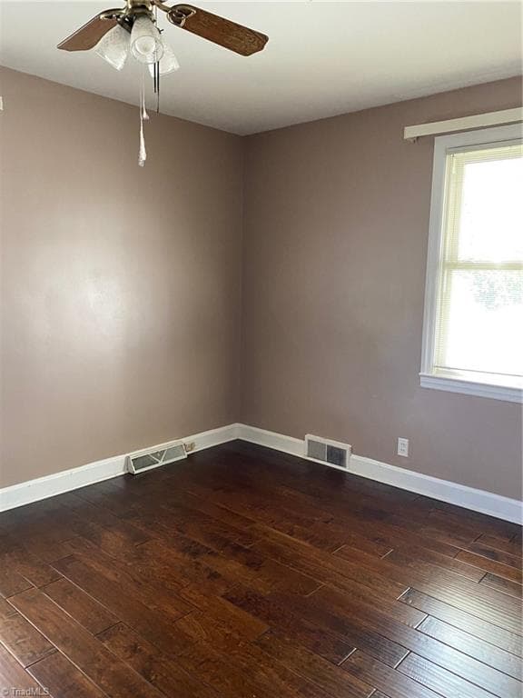 Stick/Site Built at 520 Gales Avenue, Winston-Salem NC 27103, Winston-Salem, photo 9 of 19