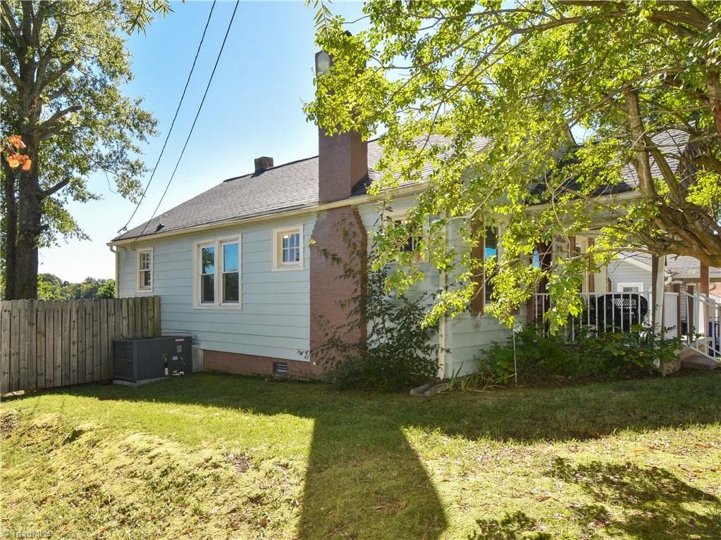 Stick/Site Built at 1445 Underwood Avenue, Winston-Salem NC 27105, Winston-Salem, photo 11 of 14