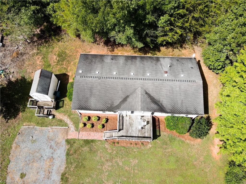 Manufactured Home at 1130 Mineral Springs Road, Madison NC 27025, Madison, photo 3 of 80