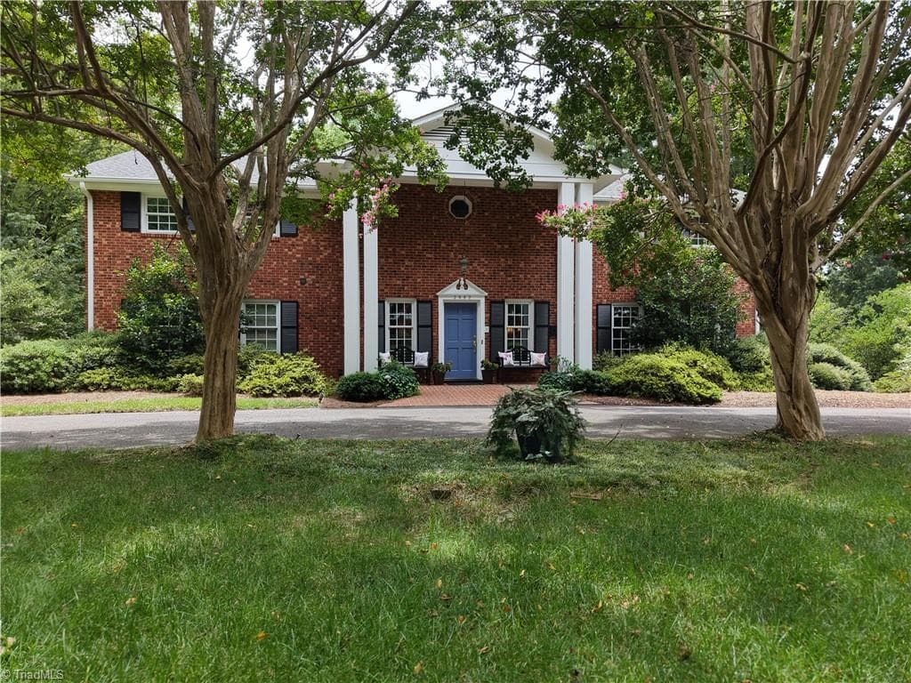 Stick/Site Built at 2862 Robinhood Road, Winston-Salem NC 27106, Winston-Salem, photo 3 of 100
