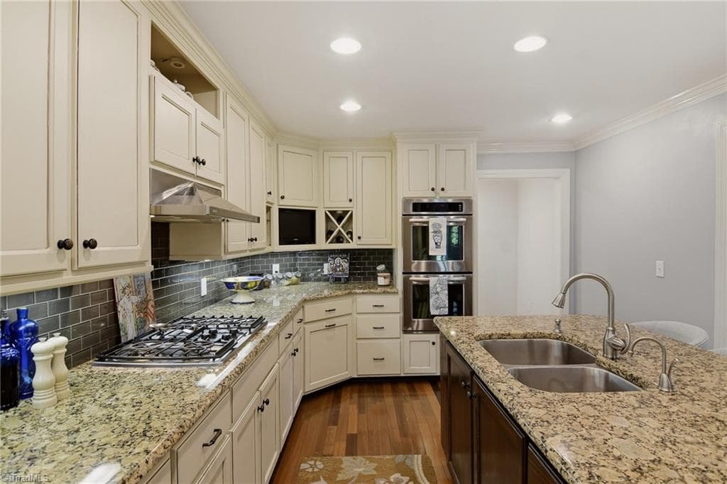 Stick/Site Built at 2862 Robinhood Road, Winston-Salem NC 27106, Winston-Salem, photo 15 of 100