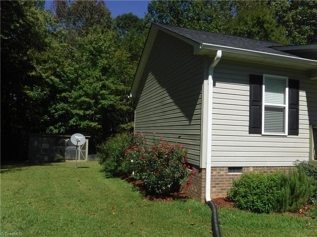 Stick/Site Built at 127 Keegan Lane, Denton NC 27239, Denton, photo 3 of 26