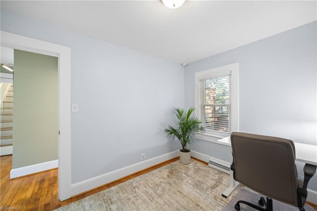Stick/Site Built at 2509 Walker Avenue, Winston-Salem NC 27103, Winston-Salem, photo 12 of 28