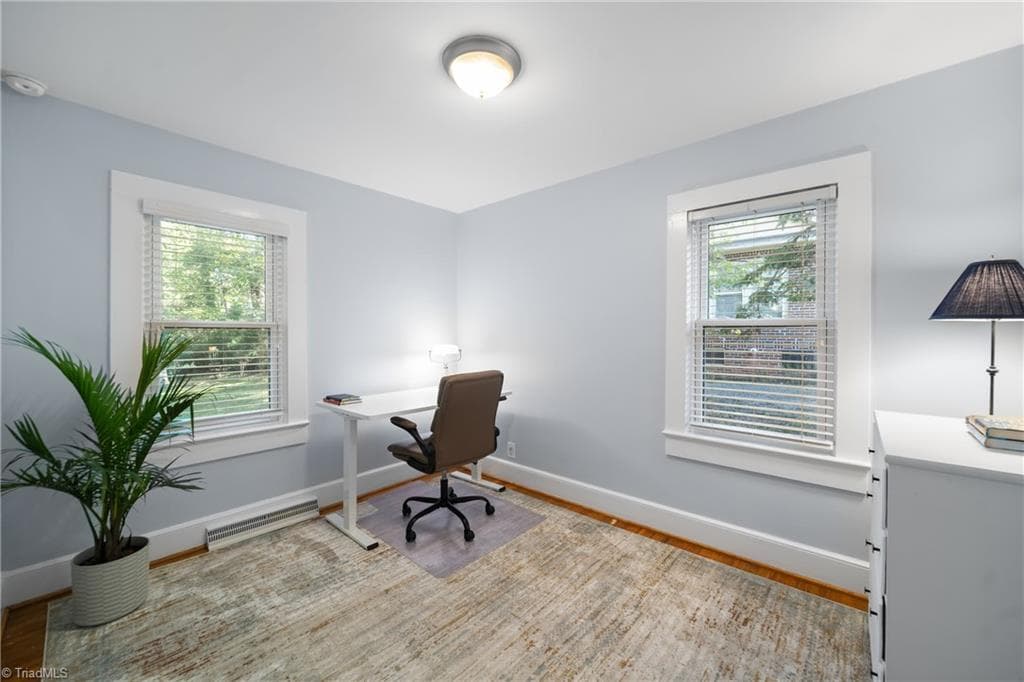 Stick/Site Built at 2509 Walker Avenue, Winston-Salem NC 27103, Winston-Salem, photo 10 of 28