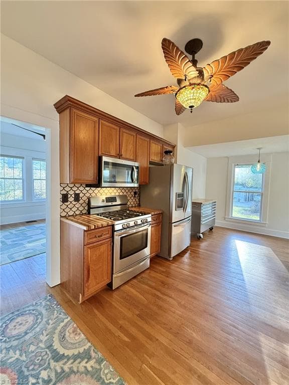 Stick/Site Built at 4911 Salem Road, Walkertown NC 27051, photo 22 of 28