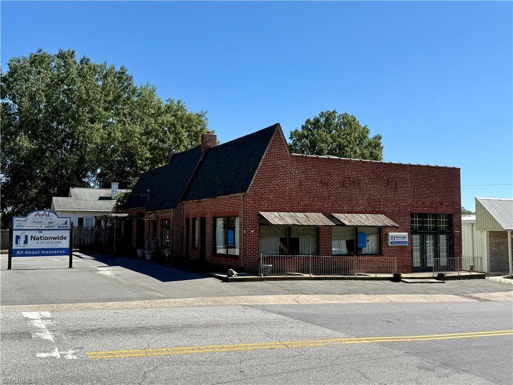 Office at 113 W Decatur Street, Madison NC 27025, Madison, photo 7 of 44