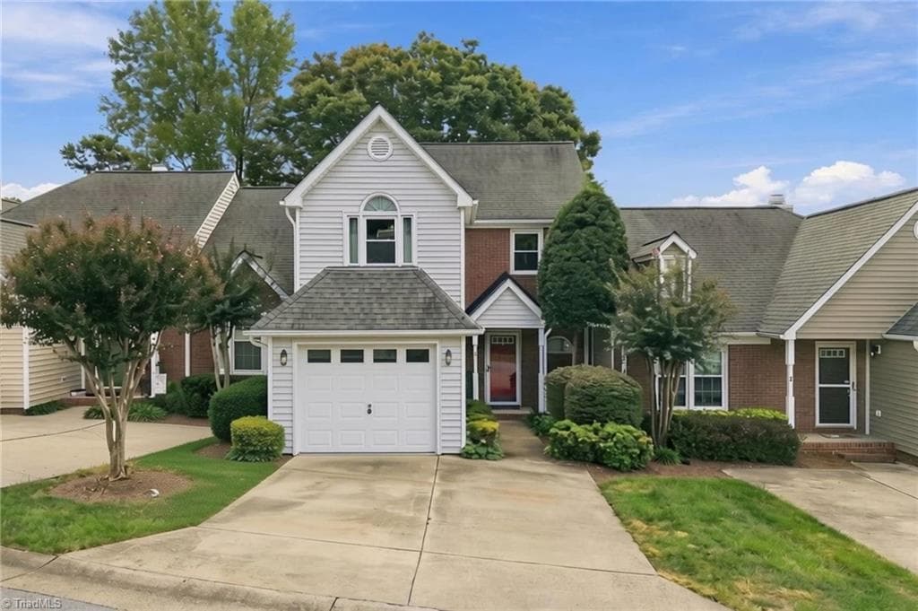 4 Cedar Knoll Court, Greensboro NC 27407