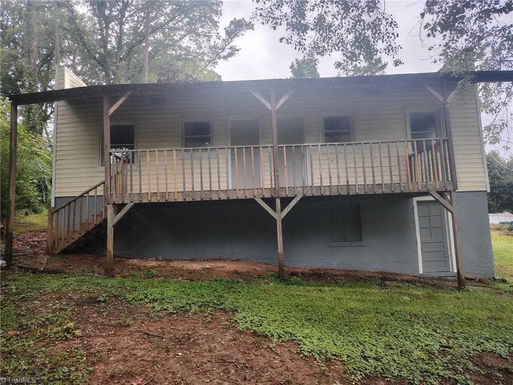 Duplex at 129 Hardy Street, Jonesville NC 28642, Jonesville, photo 5 of 14